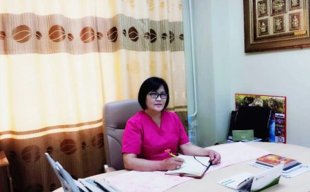 С.Рэгзэдмаа /Сэргээн засах их эмч /